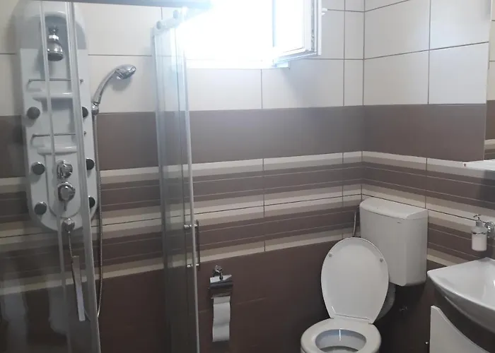 Andi Apartman